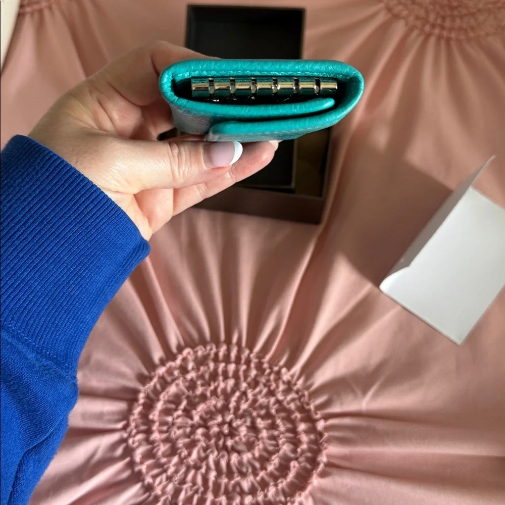 Teal Pebbled Leather Women's key keeper/wallet - Picture 3 of 5